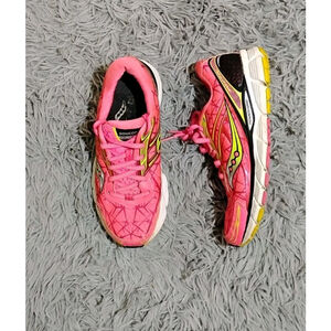 Saucony Breakthru Women’s 7.5 Pink Yellow Running Shoes Sneakers S10265-1
